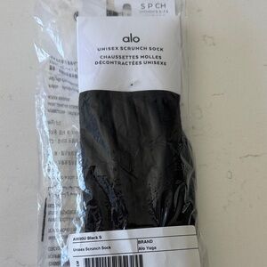 ALO Yoga Black Scrunch Socks
